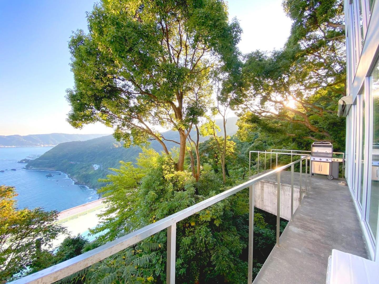 Villa White House Atami Atami  Exterior foto
